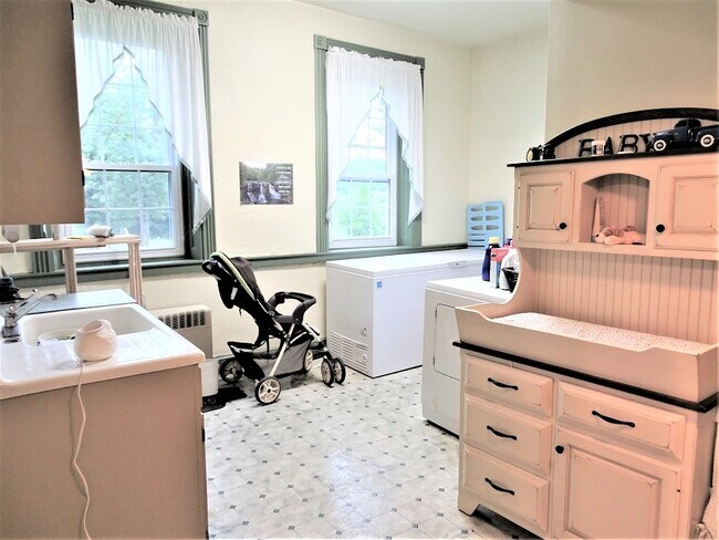 Foto del edificio - 2 Ridge Ln