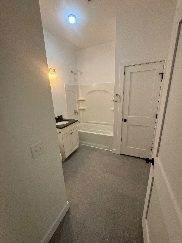 Foto del edificio - 34 Harrington Ave