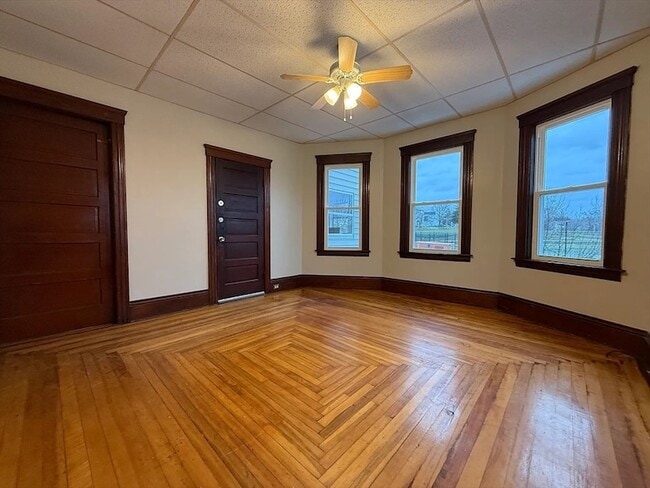 Building Photo - 38 Ames St