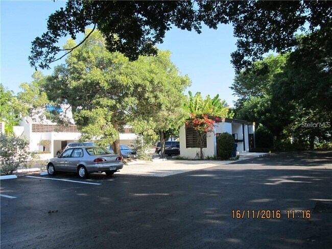 Building Photo - 842 Bayport Way