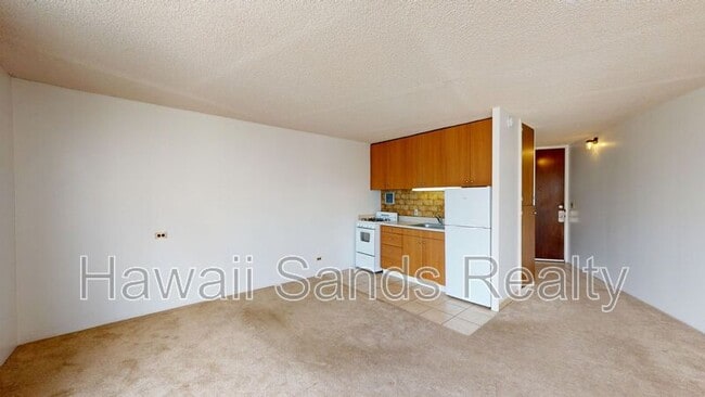 Building Photo - 750 Amana St