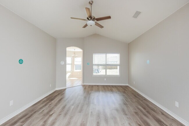 Building Photo - 1844 Alanbrooke Dr
