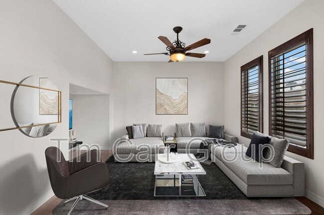Building Photo - 7973 Osuna Cir