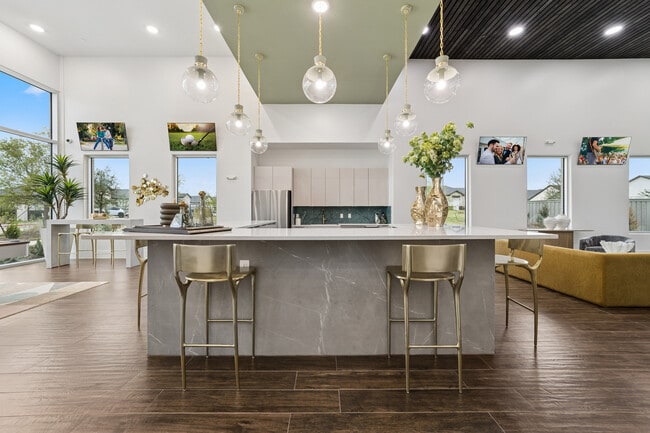 Foto del edificio - Mansions of Denton