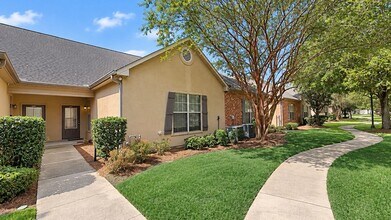 Building Photo - 809 Summer Breeze Dr