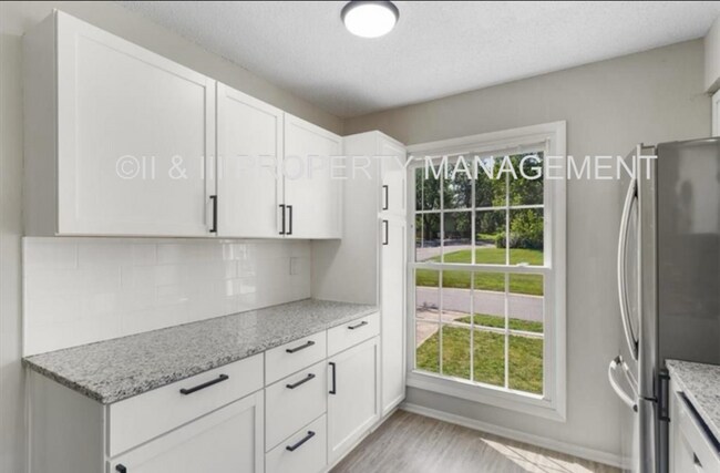 Foto del edificio - 9406 W 83rd St