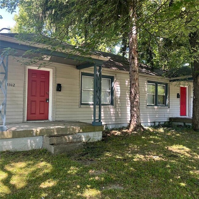Building Photo - 3302 N Harding St