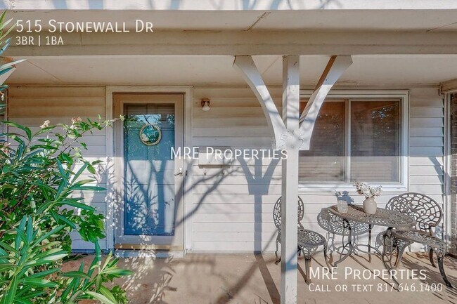 Foto del edificio - 515 Stonewall Dr