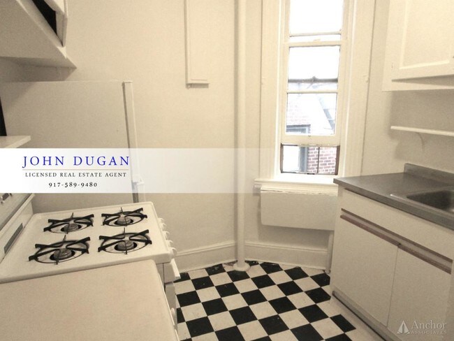 Foto del edificio - 107 E 89th St