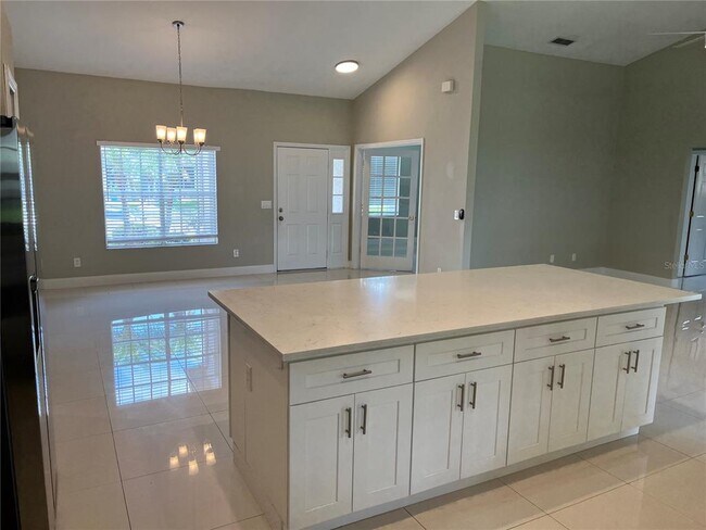 Building Photo - 3740 Ahoya Ln