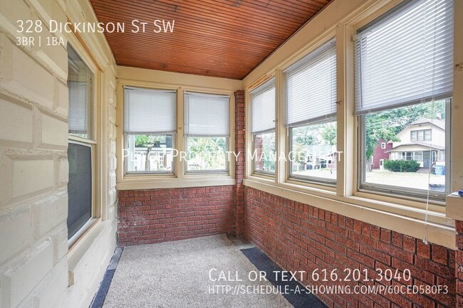 Building Photo - 328 Dickinson St SW - Big 3 bedroom 1 bath...