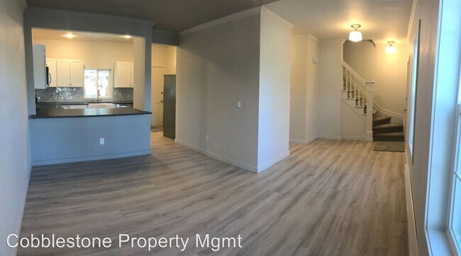 Building Photo - 3 br, 3 bath House - 1419  E. Bannock