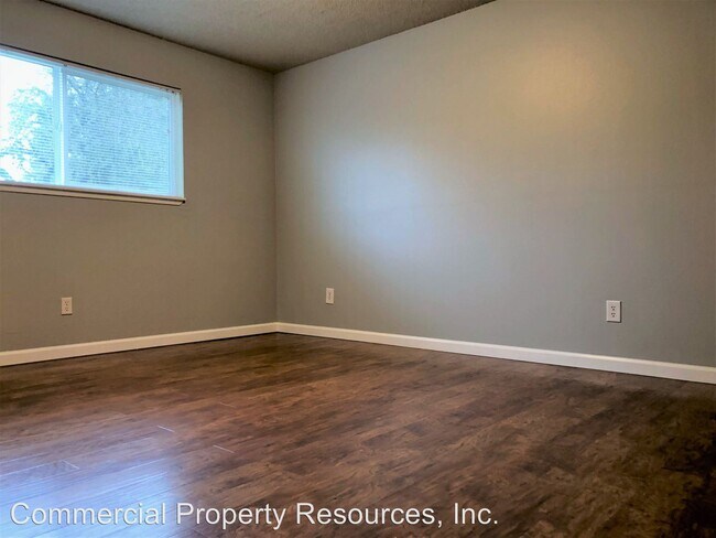 Foto del edificio - 1102-1180 Pine St NE