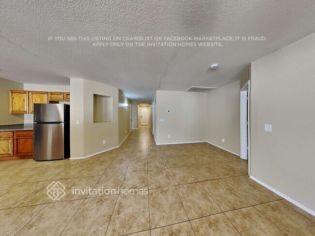 Foto del edificio - 5946 N 74th Dr