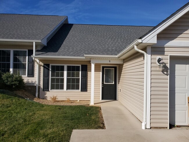 Building Photo - 9 Micah Ct