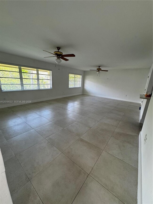 Foto del edificio - 5401 SW 77th Ct