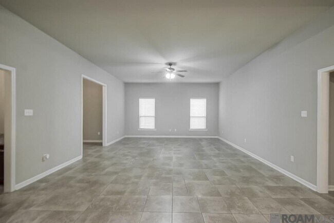 Foto del edificio - 641 Greenwich Dr