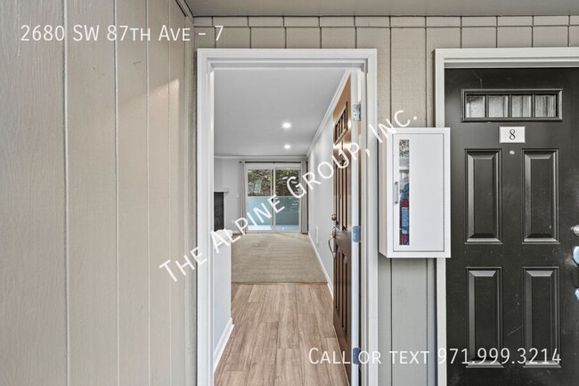 Building Photo - 2680 SW 87th Ave