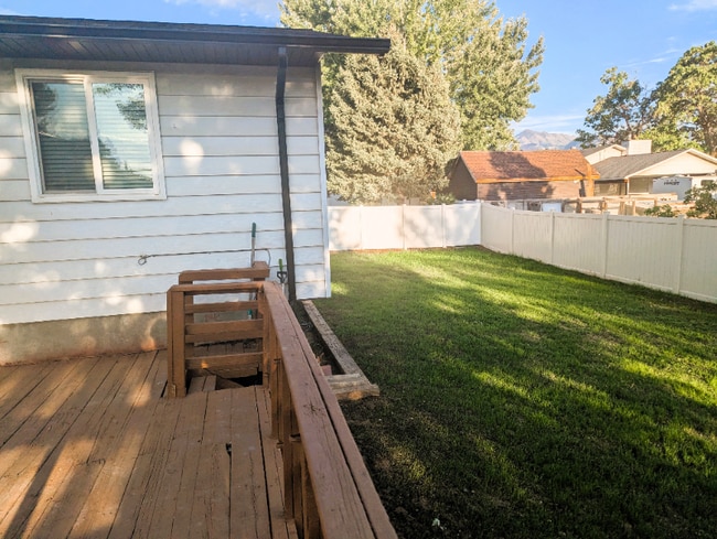 Building Photo - 1099 W 1420 N