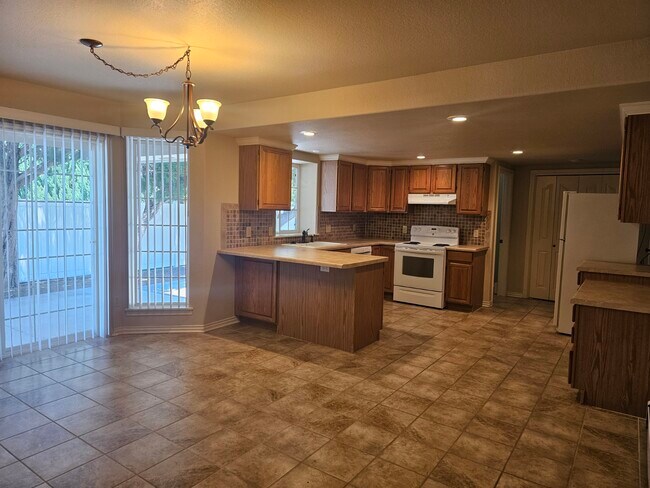Foto del edificio - 2492 E Harbor Cir