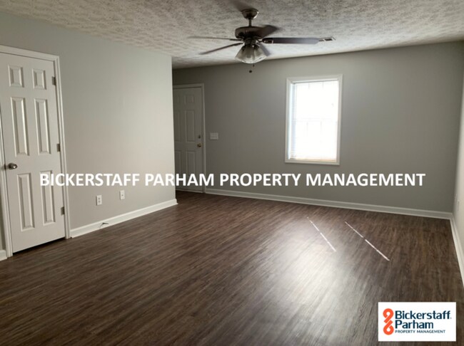 Foto del edificio - 2 Bedroom Townhouse!