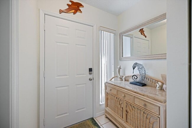 Building Photo - 880 Bird Bay Dr W