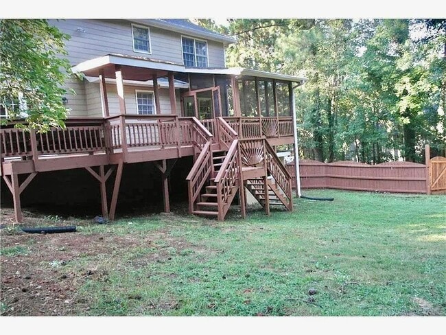Foto del edificio - 4636 Breakwater Way NE