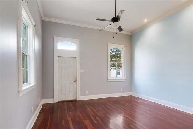 Foto del edificio - 1674 N Robertson St