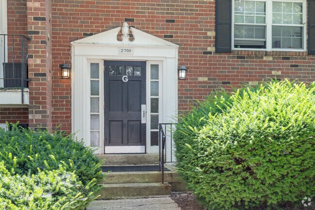 Entrada - Manchester Arms Apartments
