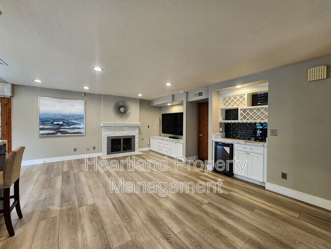 Building Photo - 2665 Boca Raton St