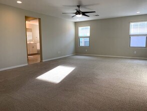 Building Photo - 4650 E Tierra Buena Ln