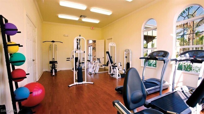Foto del edificio - 7051 Ambrosia Ln