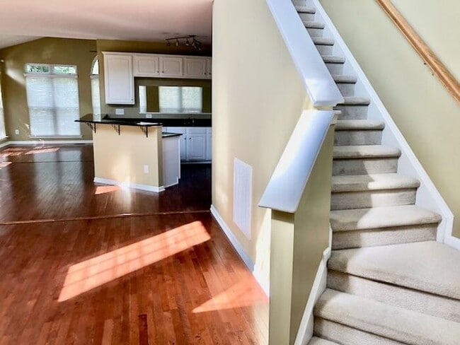 Building Photo - Beautiful 4 Bedroom, 3 Bath in Waterstone ...