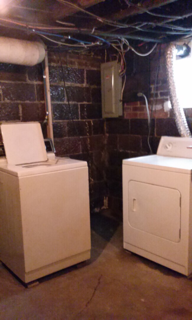 Washer and Dryer - 220 E. Hudson Street
