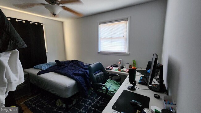 Foto del edificio - 611 Whitman St