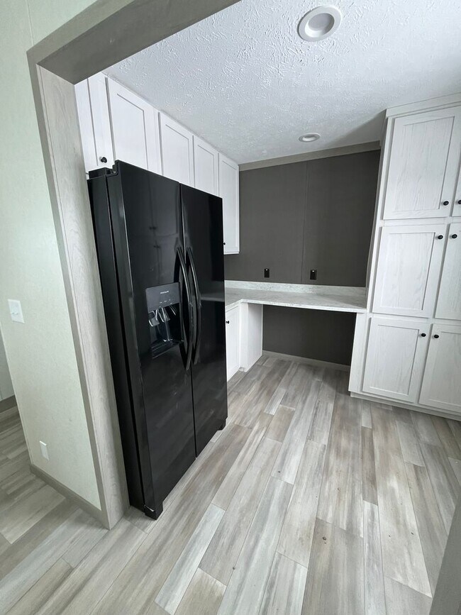 Building Photo - Brand new manufactured 3 bedroom home on l...
