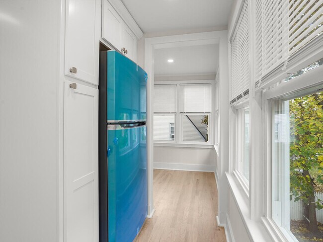 Foto del edificio - 21 Holcomb Ave