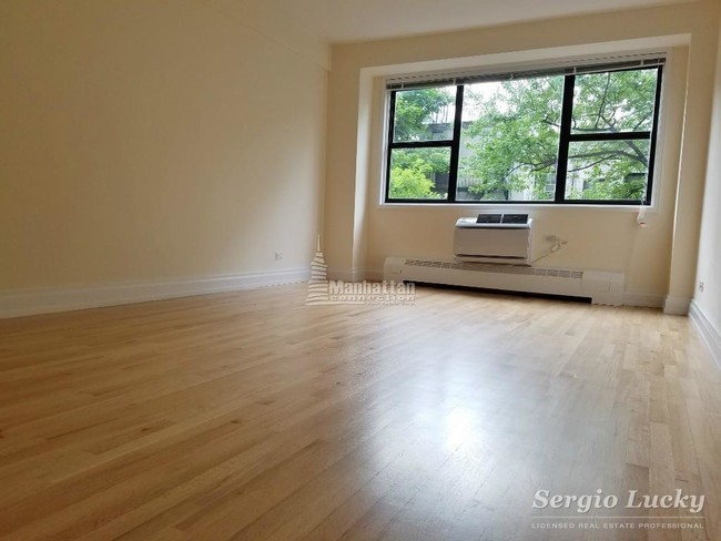 Foto del edificio - 420 E 79th St