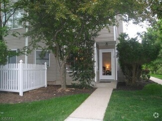 Building Photo - 28 Stevens Ct