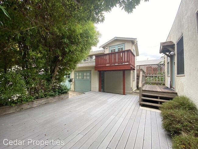 Building Photo - Studio, 1 bath House - 1305 Derby Street
