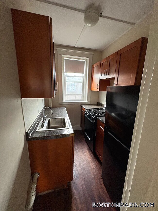 Building Photo - 1179 Boylston St