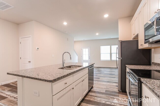 Building Photo - Brand New Townhome | 3 BR/2.5BA | 1-Car Garage | Near Downtown Mooresville