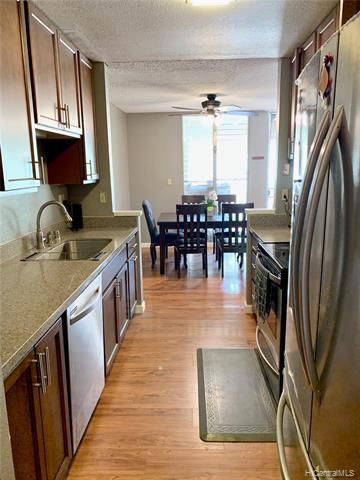 Foto del edificio - 94-154-154 Apele Pl