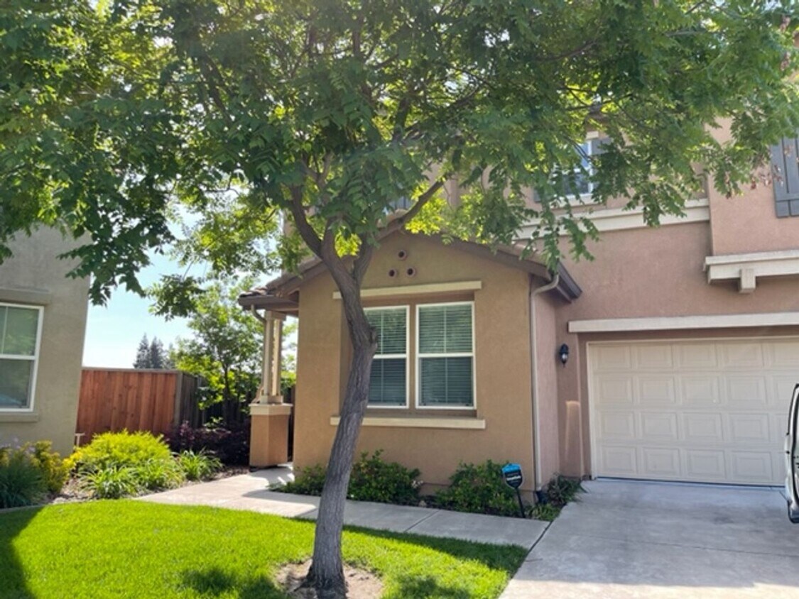 Foto principal - Gated community