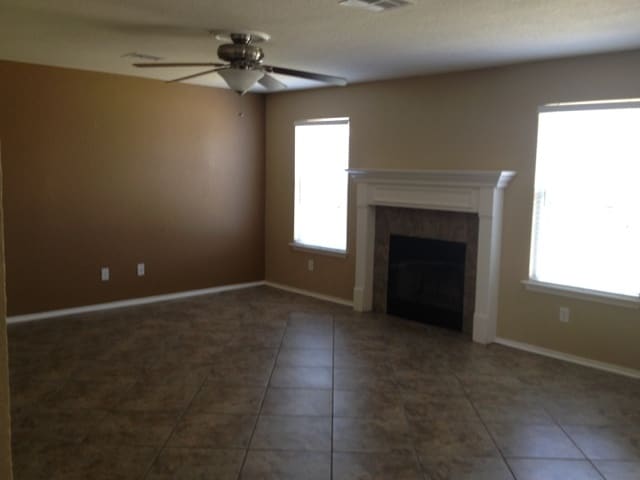 Foto del edificio - 4803 Donegal Bay Ct