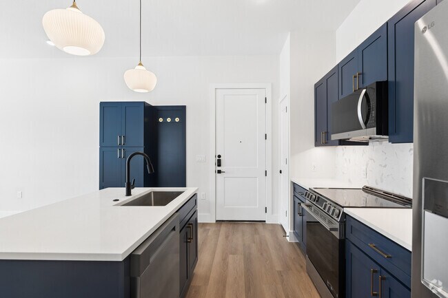 1 dormitorio, 1 baño - 718 pies cuadrados - Cocina - View Rail District