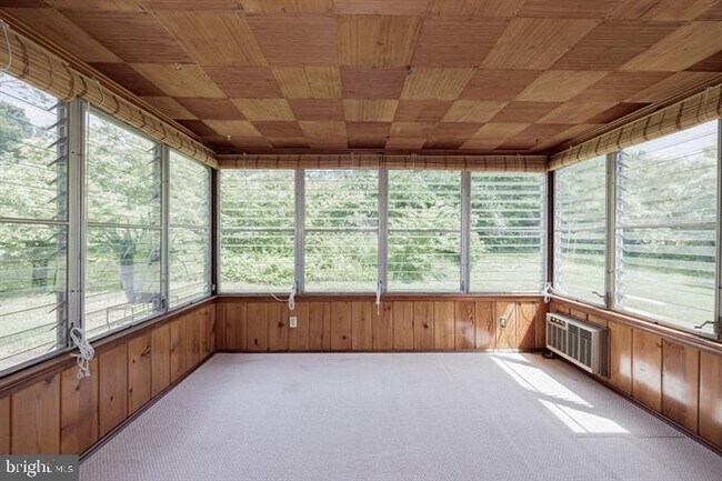 Foto del edificio - 5004 Eastchester Cir