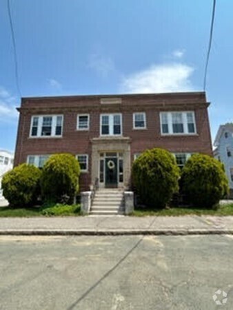 Building Photo - 21 Sanborn St