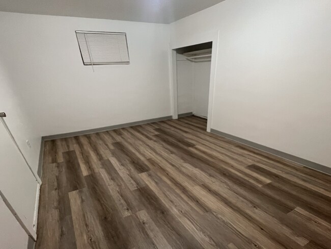 Foto del edificio - 727 Jefferson Ave