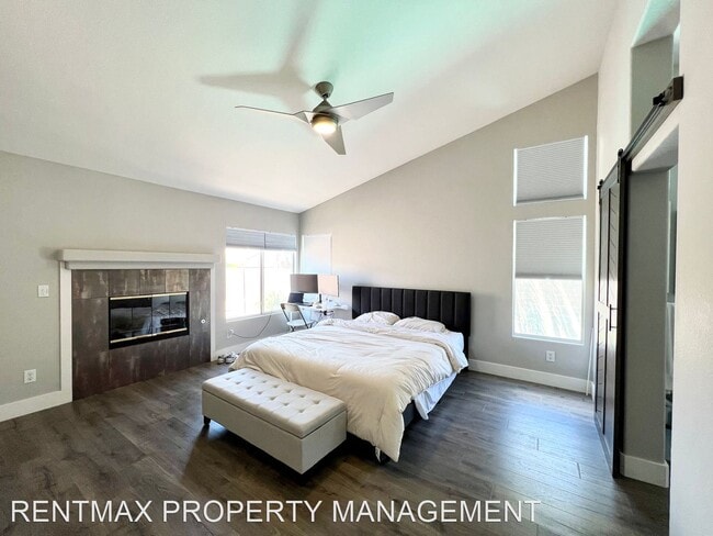 Building Photo - 5 br, 3 bath House - 2218 ARMACOST DR